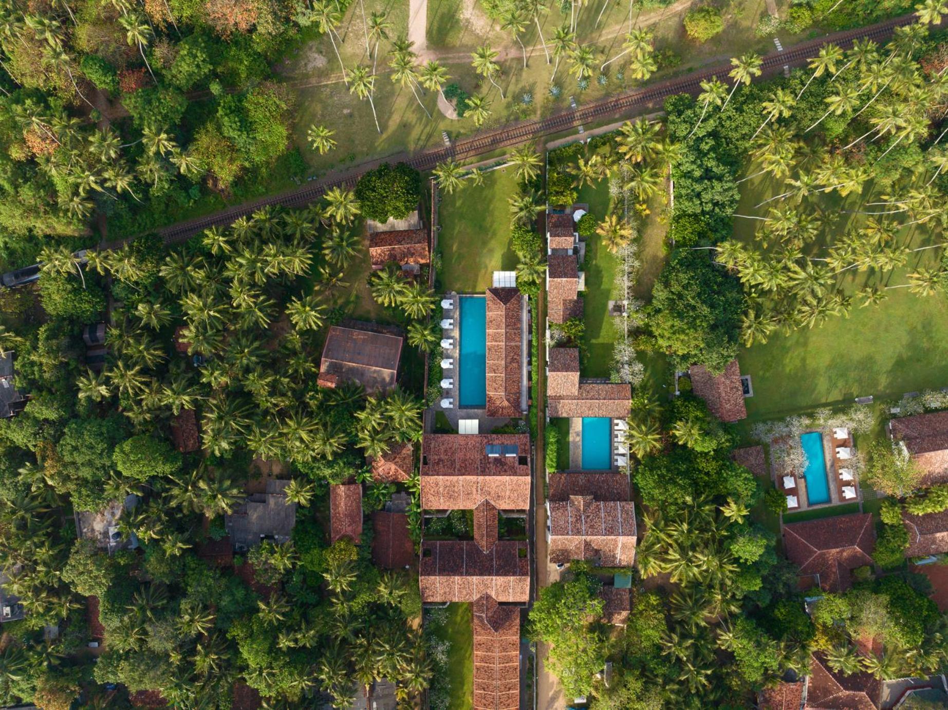 Taru Villas The Long House - Bentota Bagian luar foto