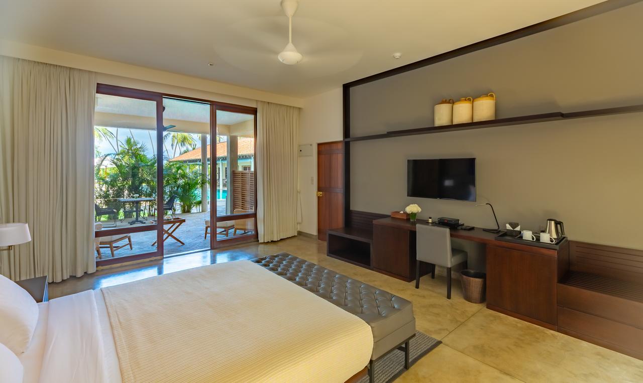 Taru Villas The Long House - Bentota Bagian luar foto